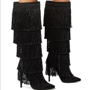 STUNNING BLACK FRINGE KNEE HIGH BOOTS NEW! 7.5